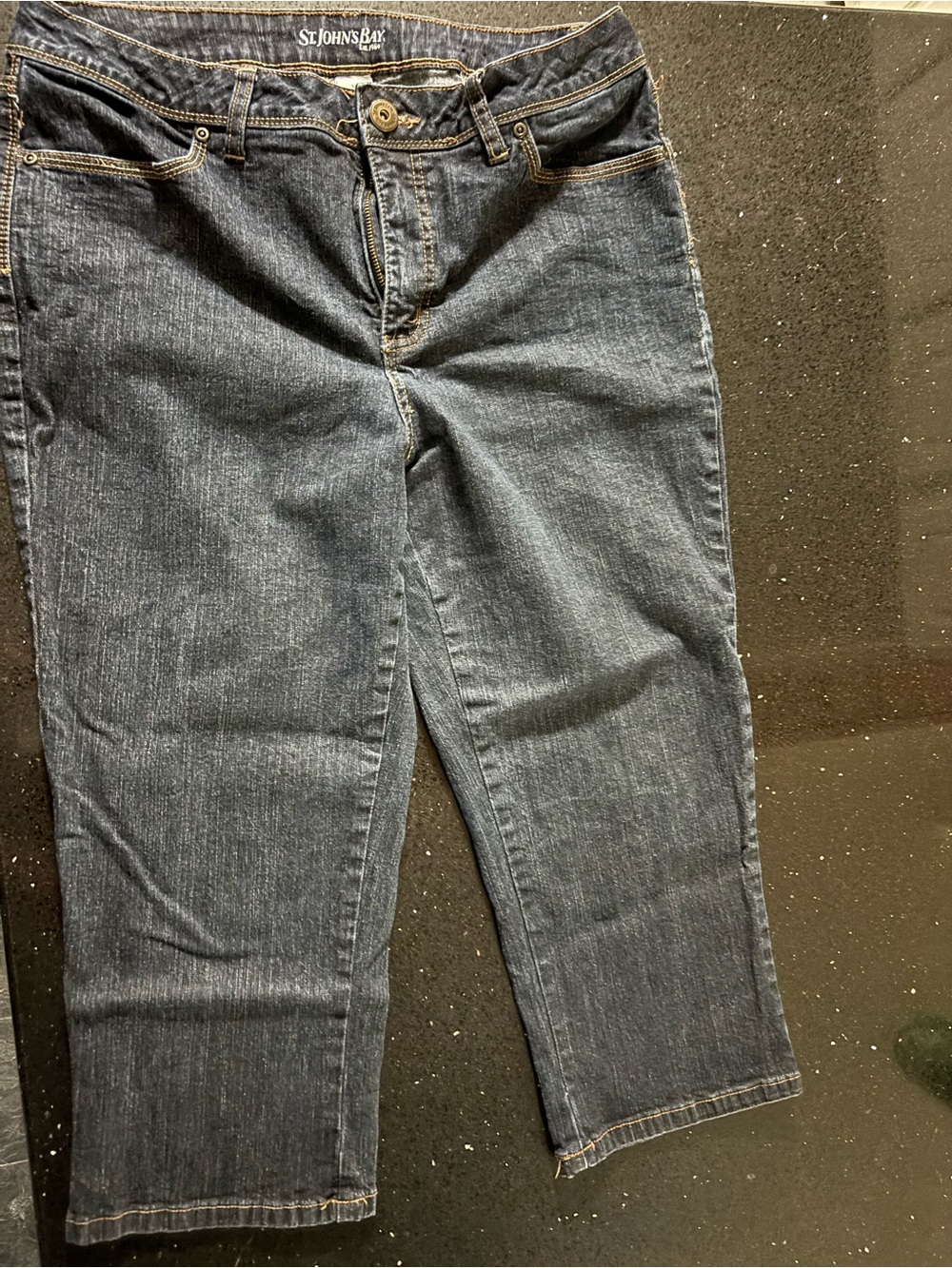 St. John's Bay Women’s Dark Blue Cropped Jeans Capris